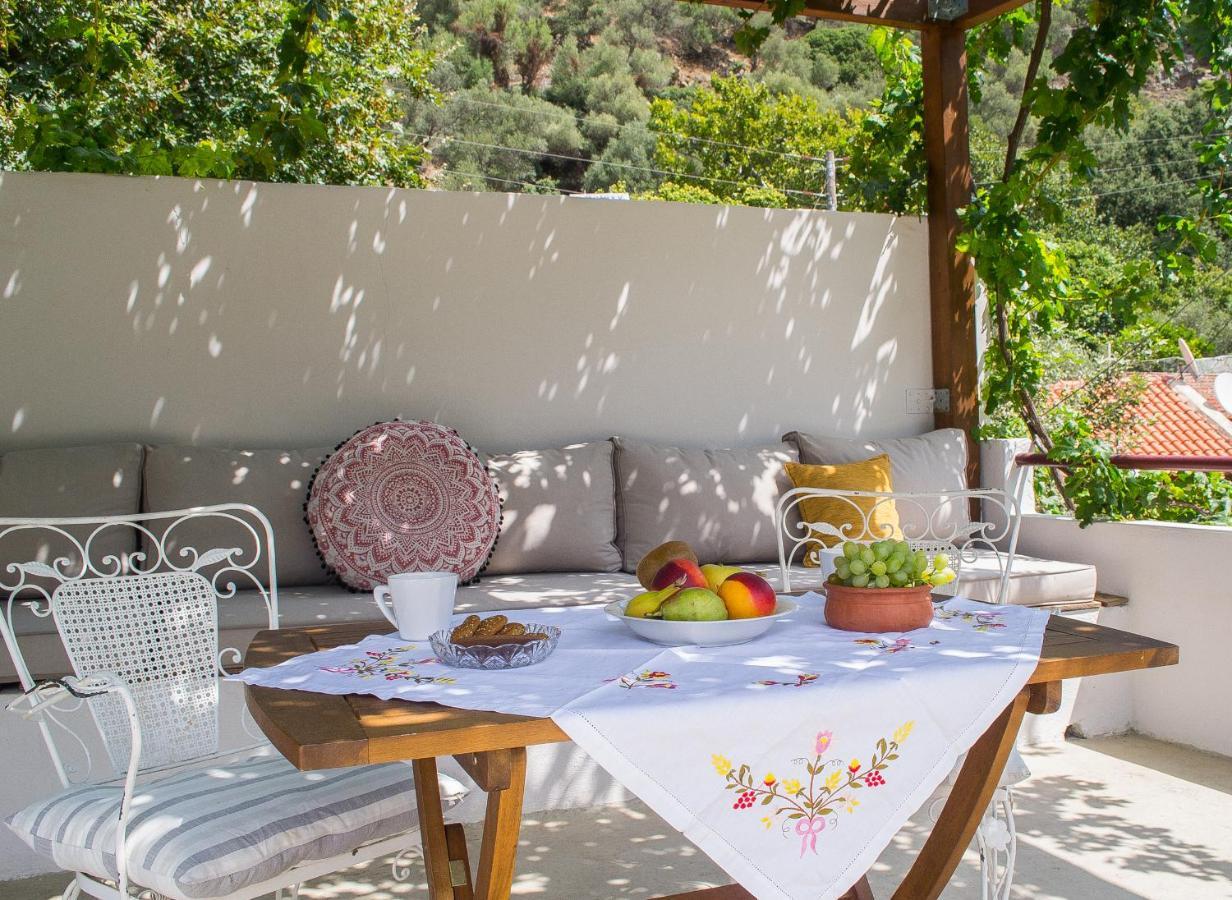 Feneri- Cozy Apartment 20' From Elafonisi Beach Perivolia  Bagian luar foto